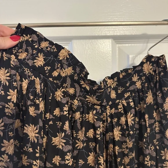 CJLA WOMEN’S BLACK FLORAL SKIRT IN SIZE MEDIUM - Picture 5 of 6